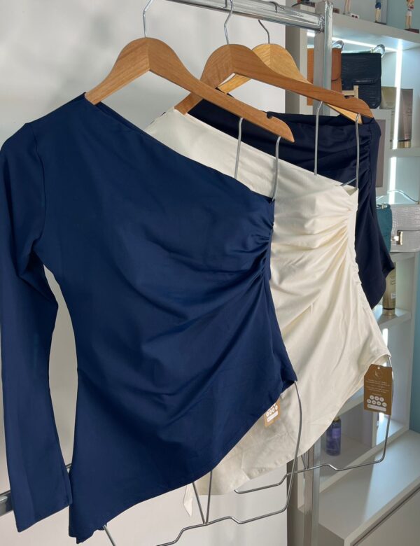 BLUSA ASSIMÉTRICA - POLIAMIDA - CORES DIVERSAS - Imagem 4