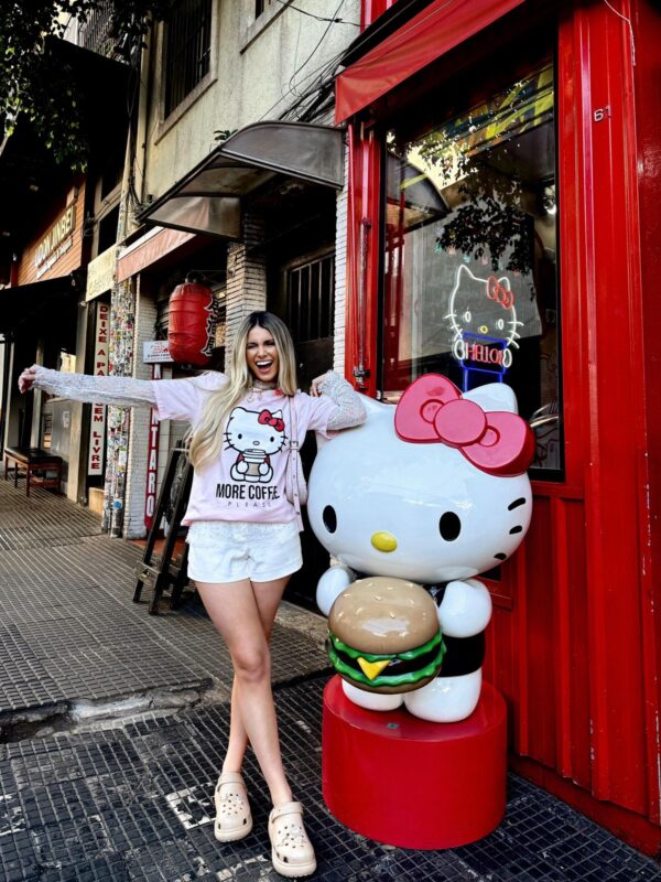 T-SHIRT - HELLO KITTY ROSA - Imagem 3